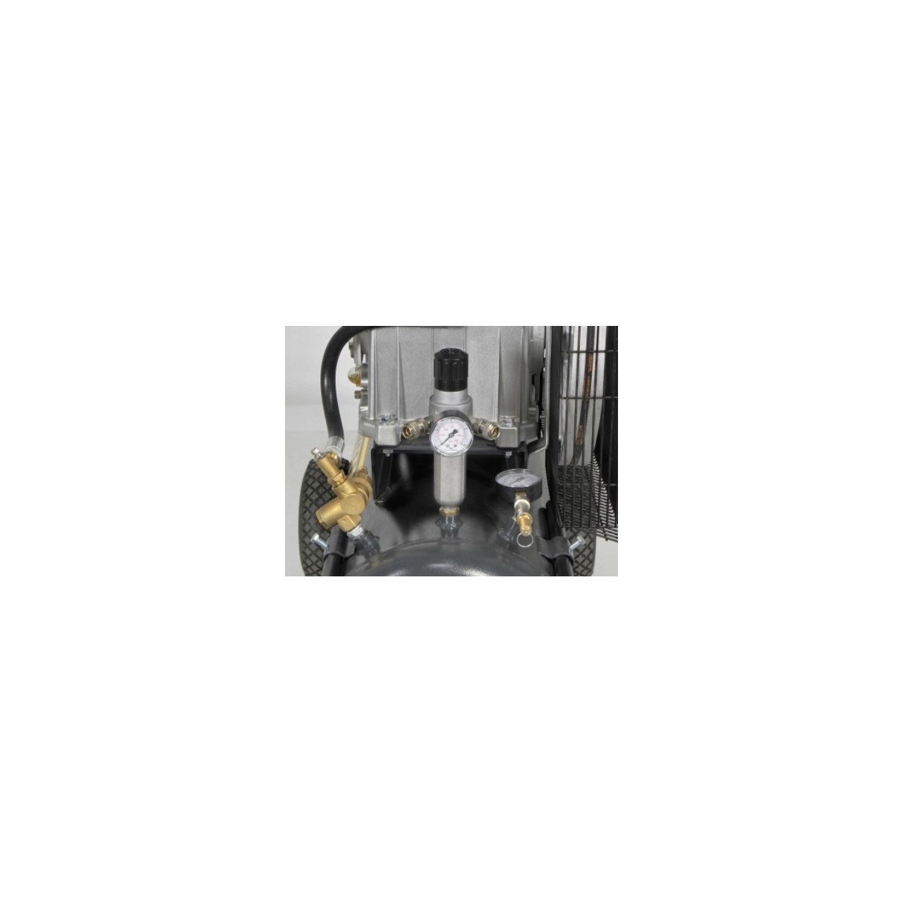 Compresor de pistón Nuair B3800 gasolina 5,5cv 10+10L