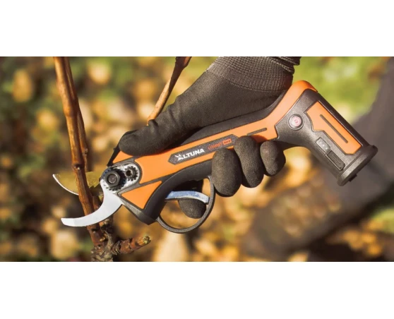 Tijera de poda a batería titanio Altuna ACB25