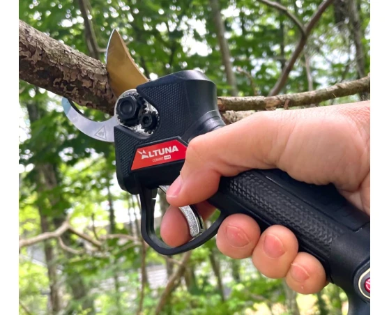 Tijera de poda a batería titanio Altuna ACB30 Tijera de poda a batería titanio Altuna ACB30