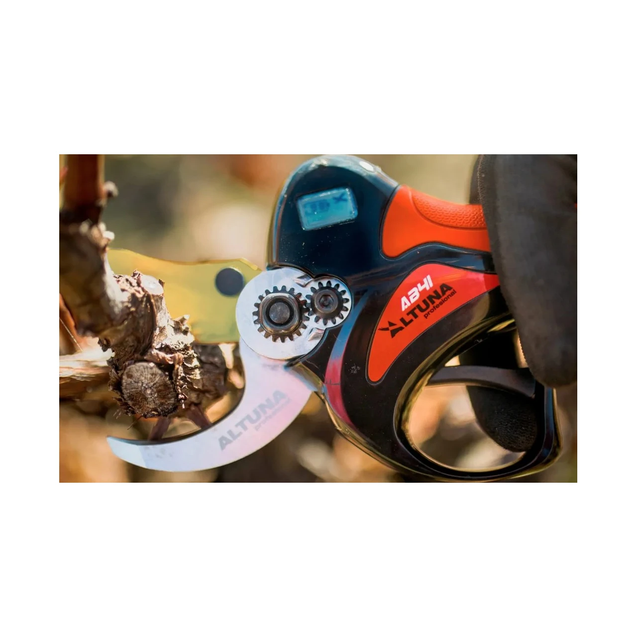 Tijera de poda a batería titanio 800W Altuna AB41 Tijera de poda a batería titanio 800W Altuna AB41