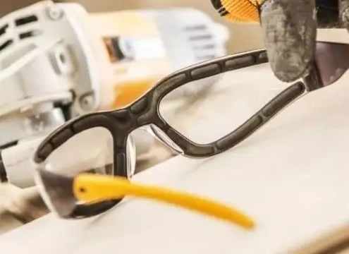 Cómo elegir gafas de protección laboral