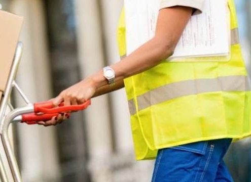 Qué es una carretilla de mano y qué tipos hay